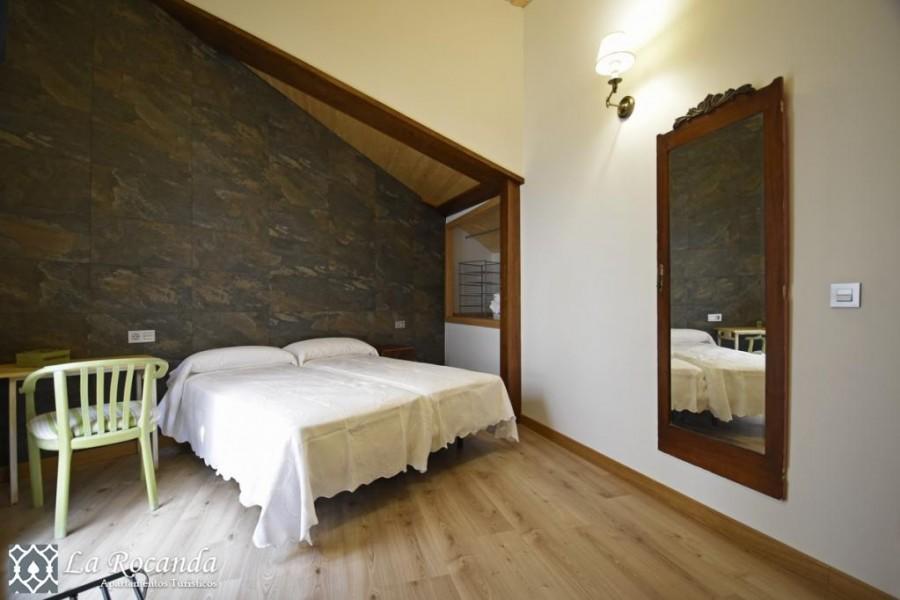Apartamentos La Rocanda Coca Kültér fotó