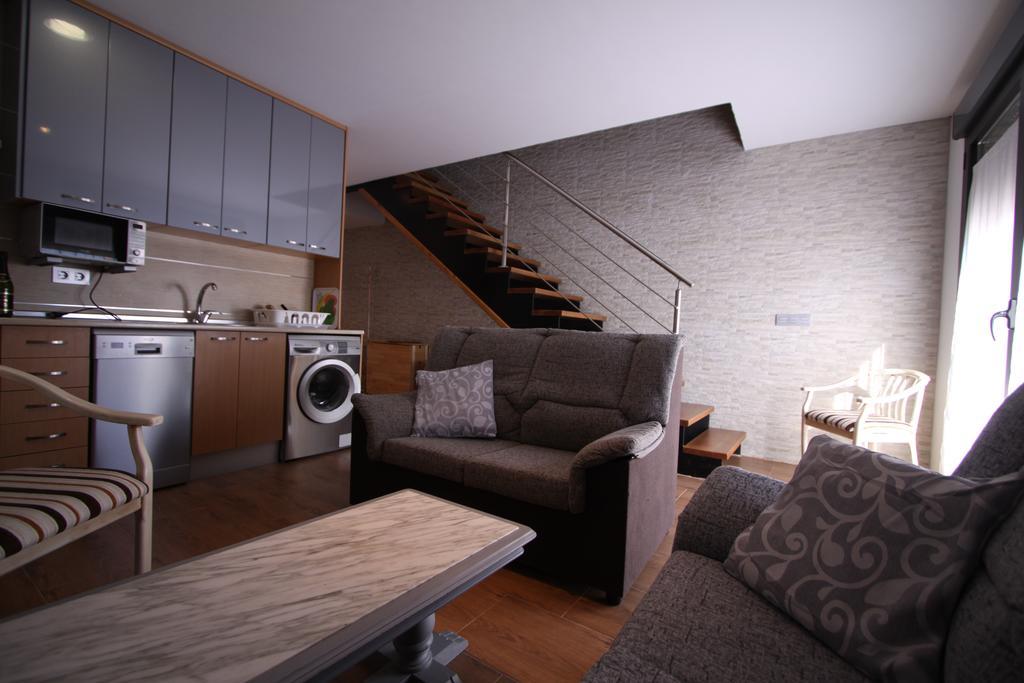 Apartamentos La Rocanda Coca Kültér fotó